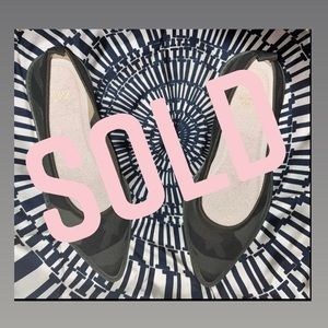 Louise et Cie Womens CLo-Celete Camo Flat Pointed